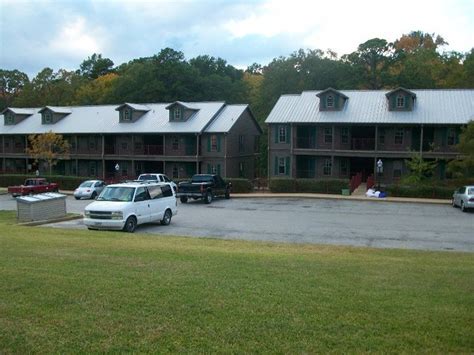 the village resorts tyler tx.